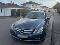 Gebraucht Mercedes E250 204 PS (150 kW) 2010 Grau Coupé