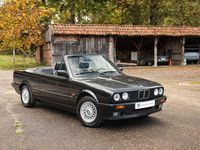 Gebraucht BMW 320 Cabriolet Sport Line 150 PS (110 kW) 1993 Schwarz Cabrio