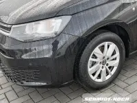 Gebraucht VW Caddy Maxi Life 122 PS (89 kW) 2024 Deep black perleffekt (schwarz) Van / Kleinbus