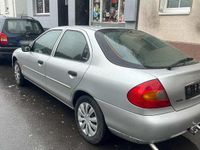 Gebraucht Ford Mondeo 150 PS (110 kW) 1998 Grau Limousine