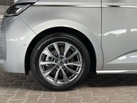 Second-hand VW Multivan Style 150 CP (110 kW) 2025 Argintiu Monovolum