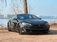 Second-hand Tesla Model S 386 kW (525 CP) 2016 Negru Hatchback