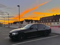 Gebraucht BMW 330e Sport Line 292 PS (214 kW) 2020 Schwarz Limousine