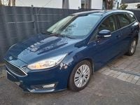 Gebraucht Ford Focus Trend 125 PS (91 kW) 2016 Blau Limousine