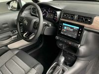 Gebraucht Citroën C3 Shine 110 PS (80 kW) 2022 Schwarz / perlaneroschwarz zweifarbig / metallic Kleinwagen