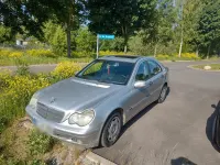 Gebraucht Mercedes C180 129 PS (94 kW) 2001 Grau Limousine