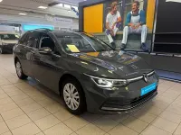 Gebraucht VW Golf VIII Style 150 PS (110 kW) 2024 Delfingrau metallic Kombi
