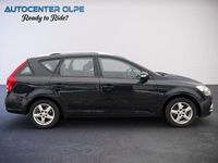 Gebraucht Kia Ceed 143 PS (105 kW) 2010 Schwarz Kleinwagen