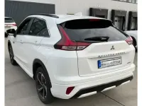 Begagnad Mitsubishi Eclipse Cross Plus 188 HK (138 kW) 2022 Vit SUV