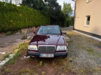 Gebraucht Mercedes E200 136 PS (100 kW) 1996 Rot Coupé