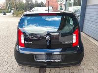 Gebraucht Skoda Citigo Active 60 PS (44 kW) 2014 Schwarz Kleinwagen