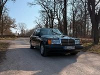 Gebraucht Mercedes E260 160 PS (117 kW) 1990 Limousine