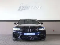 Gebraucht BMW 550 462 PS (339 kW) 2018 Carbonschwarz metallic (416) Limousine