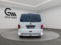 Gebraucht VW Multivan 140 PS (102 kW) 2011 Weiß Van