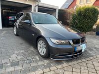 Gebraucht BMW 325 218 PS (160 kW) 2007 Grau Kombi