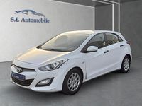 Gebraucht Hyundai i30 Classic 99 PS (72 kW) 2014 Weiß Kleinwagen