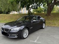 Gebraucht BMW 740 Performance 313 PS (230 kW) 2012 Grau Limousine