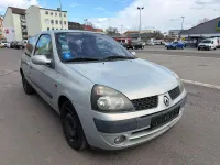 Gebraucht Renault Clio 82 PS (60 kW) 2002 Grau Kleinwagen