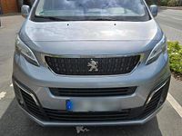 Gebraucht Peugeot Traveller Active 150 PS (110 kW) 2019 Silber Van / Kleinbus