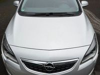 Gebraucht Opel Astra Edition 101 PS (74 kW) 2011 Silber Limousine