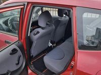 Gebraucht Honda Jazz Cool 78 PS (57 kW) 2004 Rot Kleinwagen