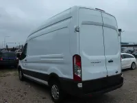 Gebraucht Ford Transit Trend 155 PS (114 kW) 2016 Weiß Van / Kleinbus