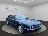 Gebraucht Jaguar XJR 363 PS (266 kW) 1999 Blau Limousine