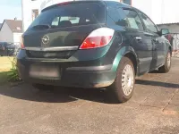 Gebraucht Opel Astra 90 PS (66 kW) 2004 Grün Limousine