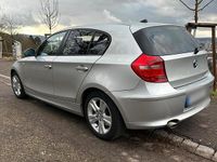 Gebraucht BMW 118 143 PS (105 kW) 2009 Silber Kleinwagen