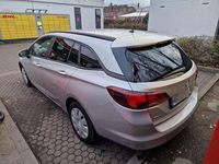 Gebraucht Opel Astra Dynamic 110 PS (80 kW) 2018 Limousine