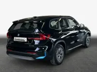 Gebraucht BMW iX1 Performance 230 kW (313 PS) 2023 Schwarz SUV