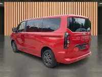 Gebraucht Ford Tourneo Custom Titanium 170 PS (125 kW) 2025 Rot Van