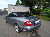 Gebraucht Mercedes CLK200 AMG 184 PS (135 kW) 2009 Palladiumsilber  metalliclack Cabrio