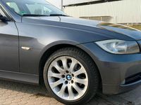 Second-hand BMW 320 160 CP (117 kW) 2007 Gri Berlinǎ