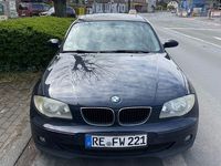 Gebraucht BMW 118 122 PS (89 kW) 2005 Blau Kleinwagen