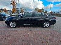 Gebraucht Opel Insignia Edition 136 PS (100 kW) 2018 Schwarz Limousine
