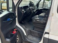 gebraucht Iveco Daily DoKa Pritsche Plane Facelift 2019 90 Tkm 7 Sitzer