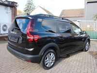 Gebraucht Dacia Jogger Extreme 101 PS (74 kW) 2023 Rot Van / Kleinbus