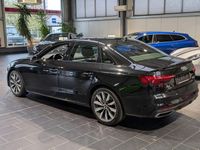 Gebraucht Audi A4 S-Line 204 PS (150 kW) 2022 Schwarz Limousine