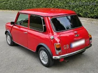 Usata Mini 1300 Classic 63 CV (46 kW) 2000 Rosso Utilitaria