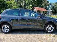 Gebraucht VW Polo LOUNGE 60 PS (44 kW) 2016 Grau Kleinwagen