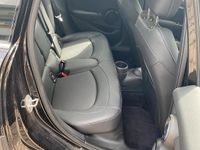 Gebraucht Mini Cooper 136 PS (100 kW) 2021 Schwarz Kleinwagen