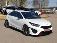 Gebraucht Kia Ceed GT GT 204 PS (150 kW) 2023 (hw2) deluxeweiss met. Limousine