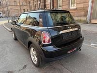 Gebraucht Mini ONE 98 PS (72 kW) 2011 Schwarz Kleinwagen