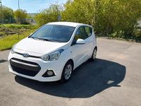 Usata Hyundai i10 Style 67 CV (49 kW) 2016 Bianco Utilitaria