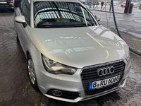 Gebraucht Audi A1 S-Line 122 PS (89 kW) 2010 Silber Kleinwagen