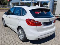 Gebraucht BMW 225 Advantage 136 PS (100 kW) 2016 Weiß Limousine