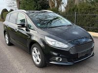 Gebraucht Ford S-MAX Titanium 160 PS (117 kW) 2016 Schwarz Van / Kleinbus