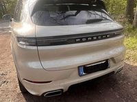 Second-hand Porsche Cayenne Basis 340 CP (250 kW) 2024 SUV