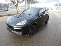 Gebraucht Porsche Cayenne Turbo S 570 PS (419 kW) 2015 Schwarz SUV